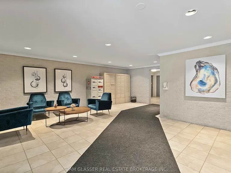 530 Proudfoot Ln #604 — Photo 3