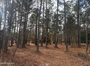 109 Pine Ridge Drive, Wallace, NC 28466