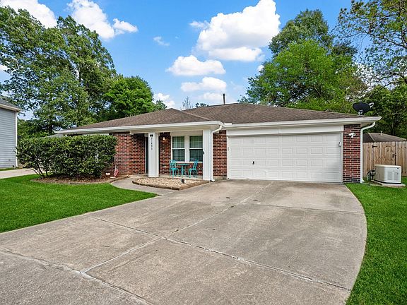 2nd image of 21893 Pinewilde Ct