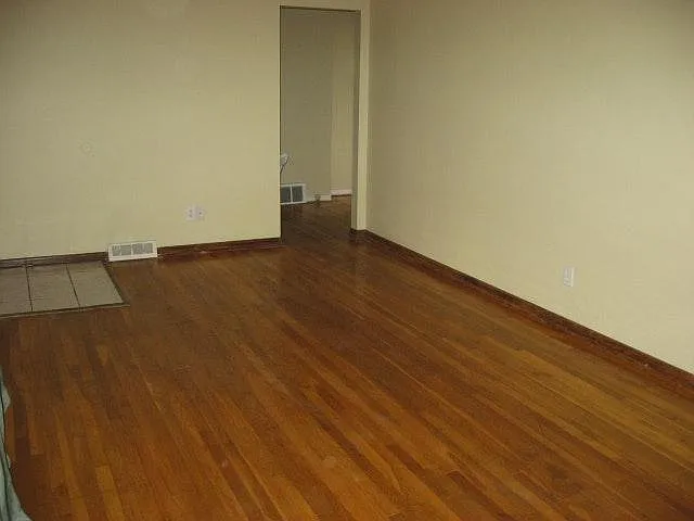 4520 Hartwell Rd — Photo 6