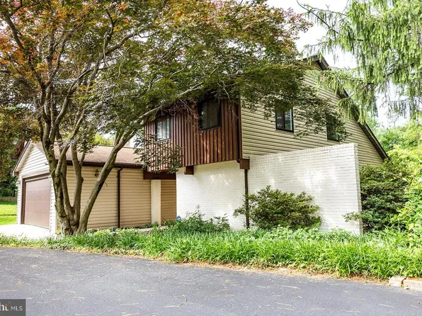 5620 Mirrorlight Pl, Columbia, MD 21045