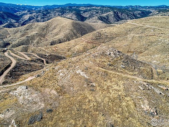 5th image of 112 Rabbit Ears Ct