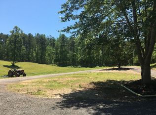 619 Pete Davis Rd, Newnan, GA 30263