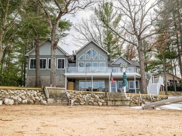1737 S Ogemaw Trl, West Branch, MI 48661