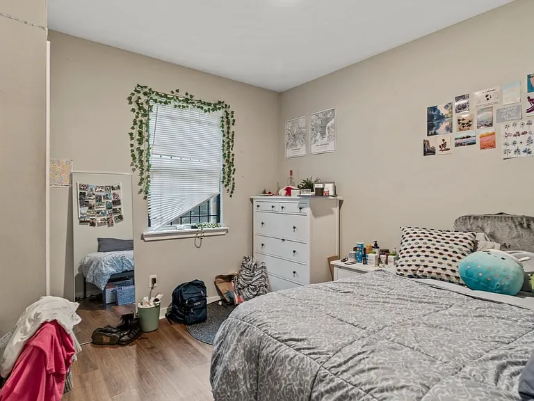 Temple Student Housing — Photo 5