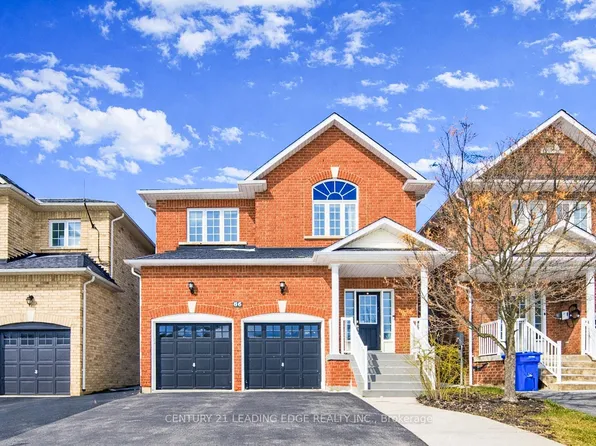 66 Woodbury Cres, Newmarket, ON L3X 2T2