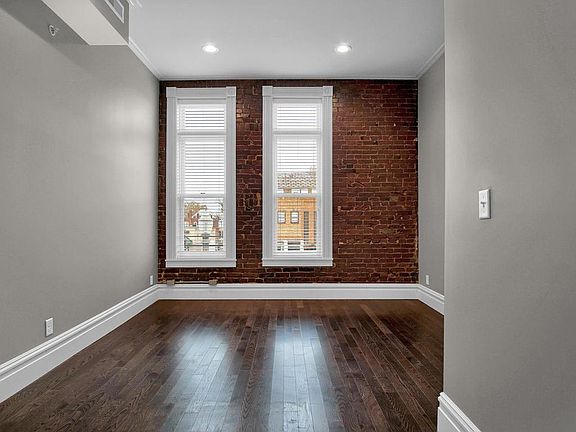 5th image of 2254 S Grand Blvd #B