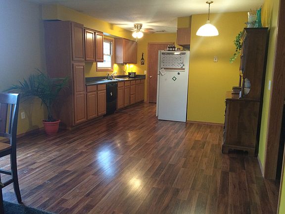 4th image of 618 Jeffrey Ct