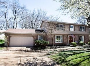 14324 Millchester Cir, Chesterfield, MO 63017