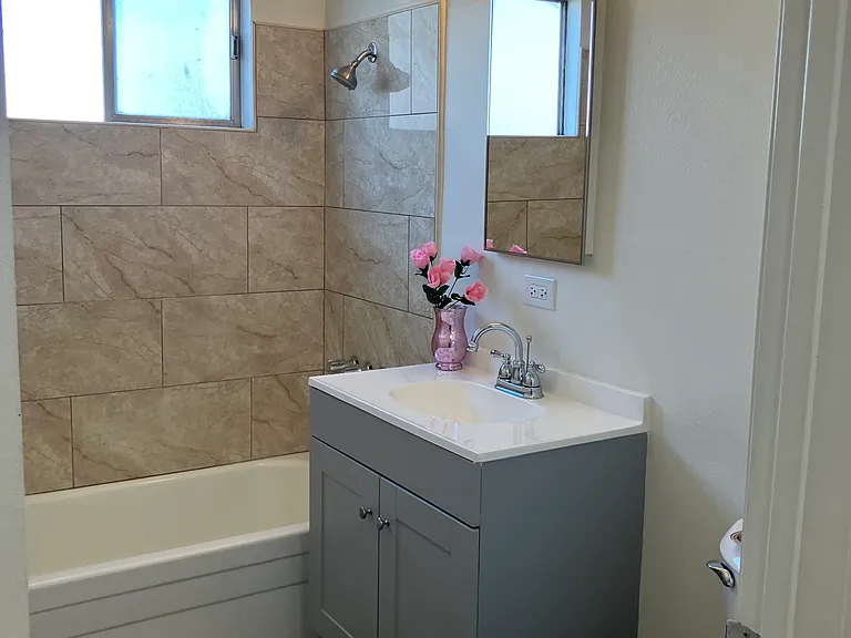 1705 San Marino St #2 — Photo 13