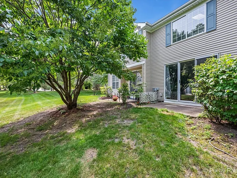 1462 Division Ct — Photo 27
