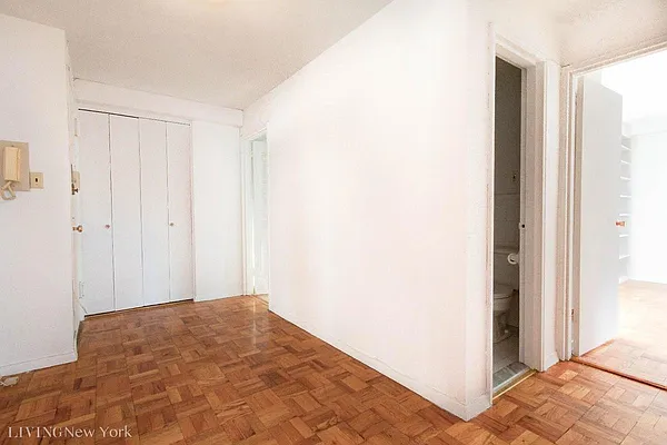 Rented by Living New York | media 12