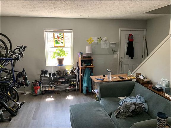 2nd image of 2431-2433 Adams Ave #2431 & 243