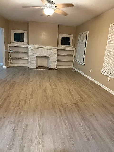 4 bed, 1.0 bath, 1500 sqft, $1,600 — Photo 2