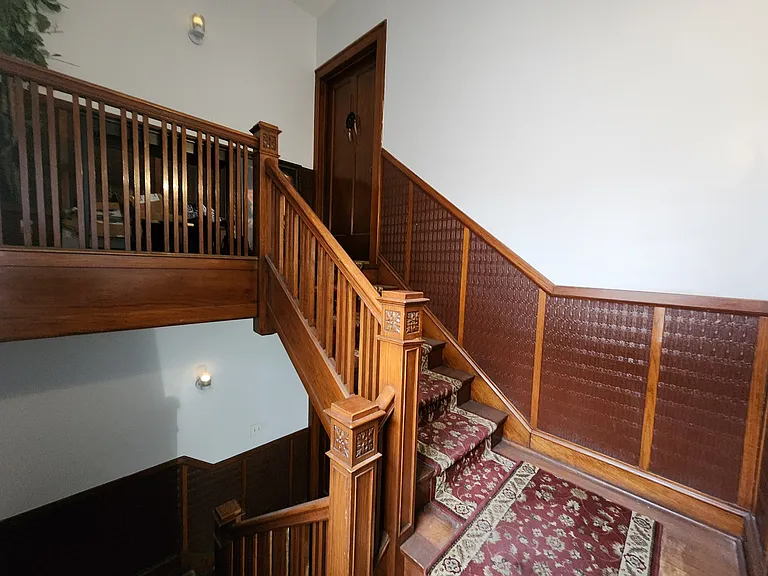 6106 N Washtenaw Ave #2 — Photo 22