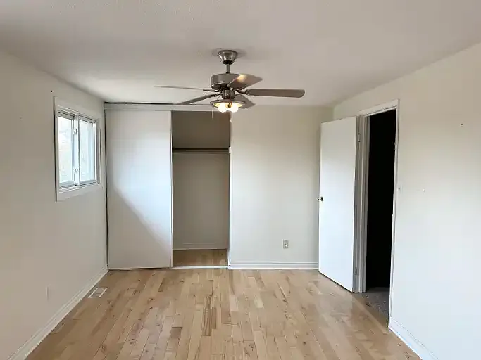 27 Windfield Cres #1A — Photo 10