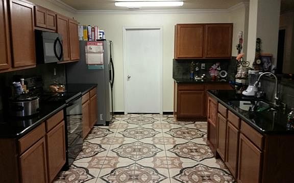 4th image of 5008 River Rock Blvd