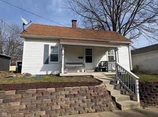 1009 S Crown St, Greencastle, IN 46135