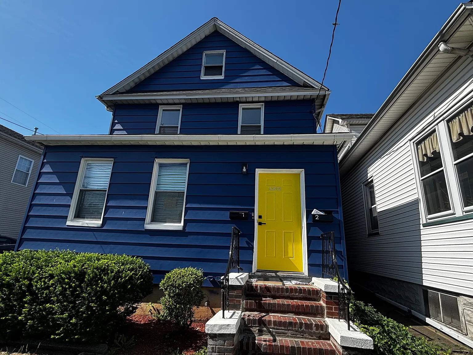 2 bed, $2,400 — Photo 1