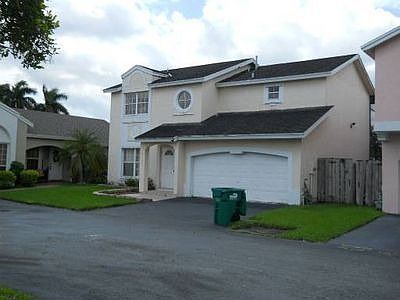 1st image of 10150 NW 54th Ter