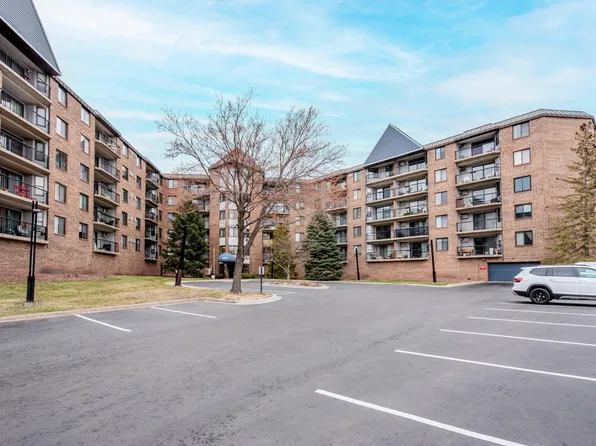 2601 Kenzie Ter APT 209, Saint Anthony, MN 55418