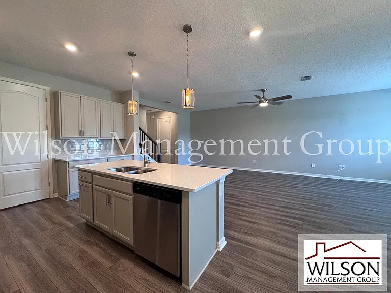 2518 Cagliari Ln — Photo 9