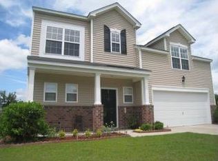 572 English Oak Cir, Moncks Corner, SC 29461