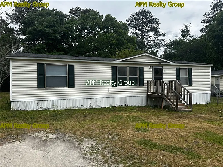 1B Larkin Ct — Photo 2
