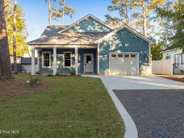 254 NE 66th Street, Oak Island, NC 28465