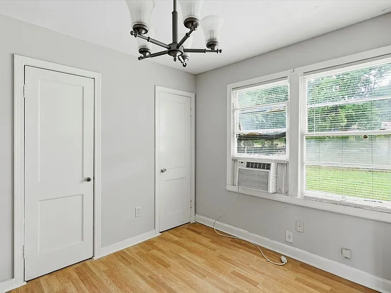 311 Pearl Dr — Photo 17