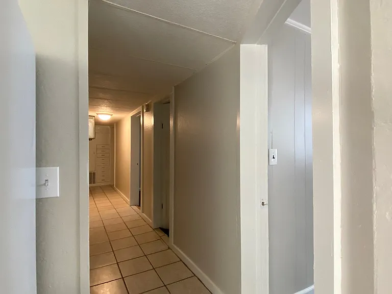 174 Fort Pleasant Ave #B — Photo 8