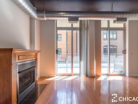 111-s-morgan-324-fireplace