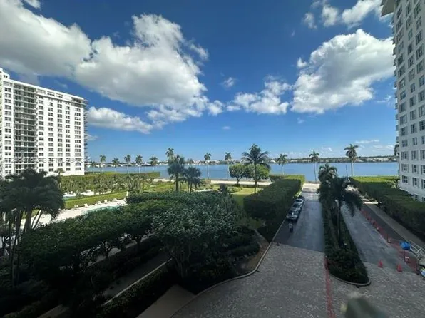 1801 S Flagler Dr APT 408, West Palm Beach, FL 33401