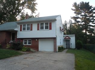 30A Hillside Rd, Mount Holly, NJ 08060