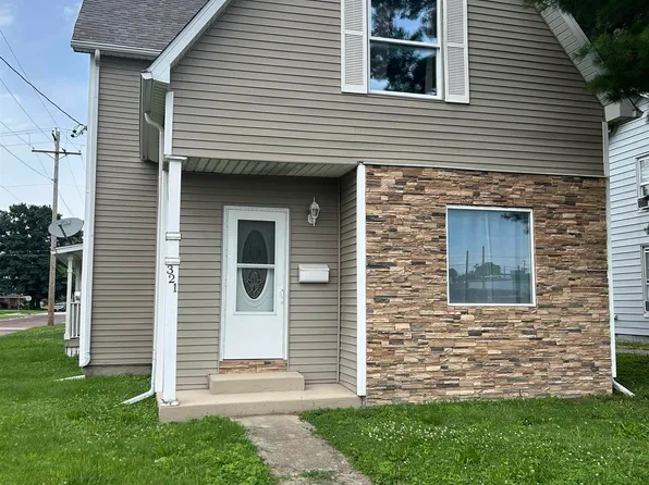 321 W Vine St, Taylorville, IL 62568