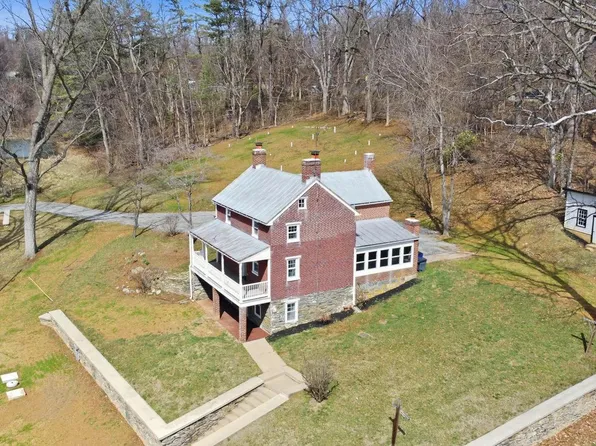 9025 Myersville Rd, Myersville, MD 21773