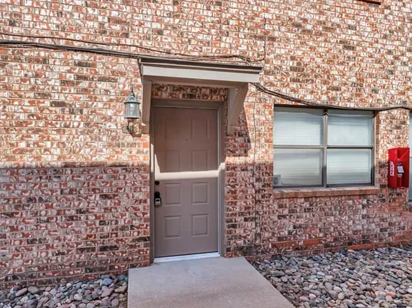 422 W Pecan Ave APT D, Midland, TX 79705