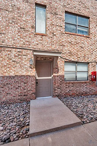 422 W Pecan Ave #D Photo 1