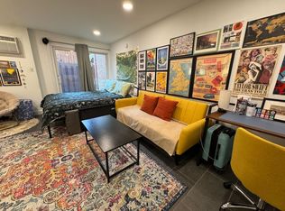 610 E Capitol St NE, Washington, DC 20002