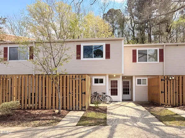 220 Elizabeth St APT A15, Chapel Hill, NC 27514