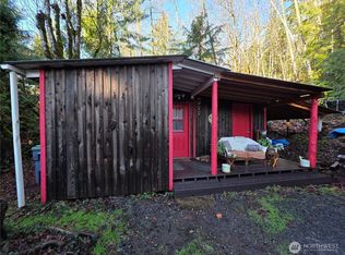 3162 Duckabush Rd, Brinnon, WA 98320