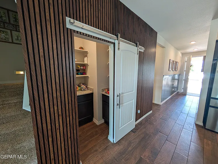 10601 Hidden Crown Pl — Photo 11