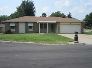 3643 N Dawn Ct, Springfield, MO 65803