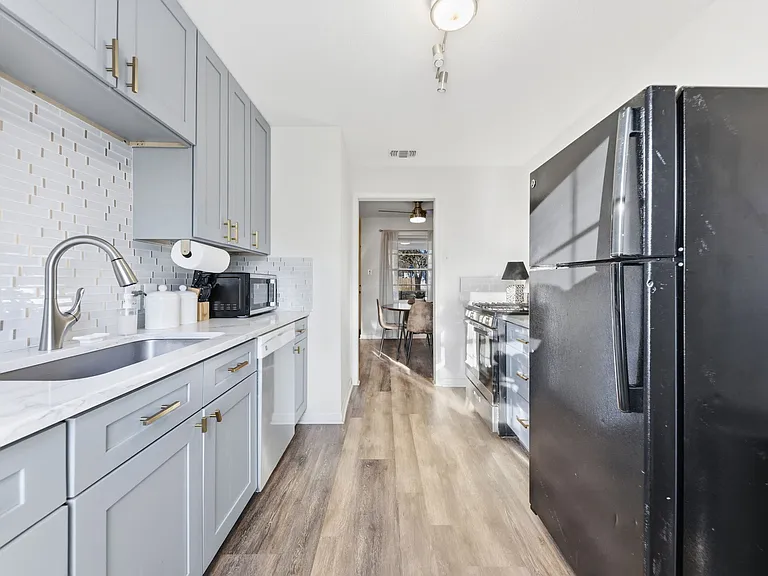 319 Arnold Ave — Photo 26