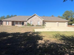 255 Scruggs Rd, Sumrall, MS 39482
