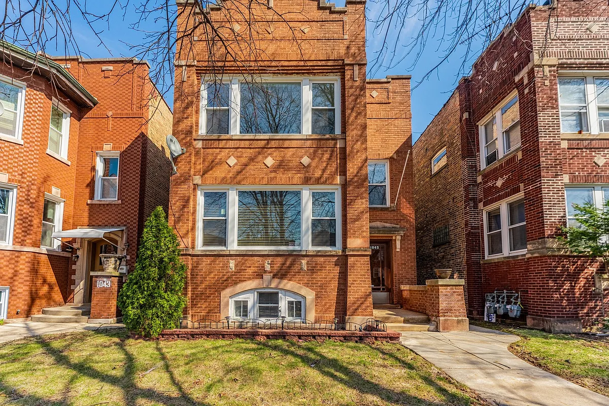 Building Photo - 1845 Oak Park Ave #2