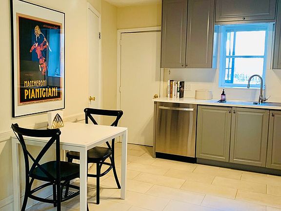 5th image of 417 2nd St #1
