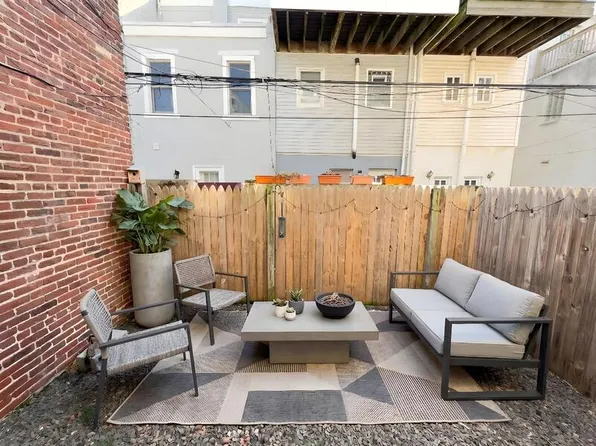 1832-34 Callowhill St APT A, Philadelphia, PA 19130