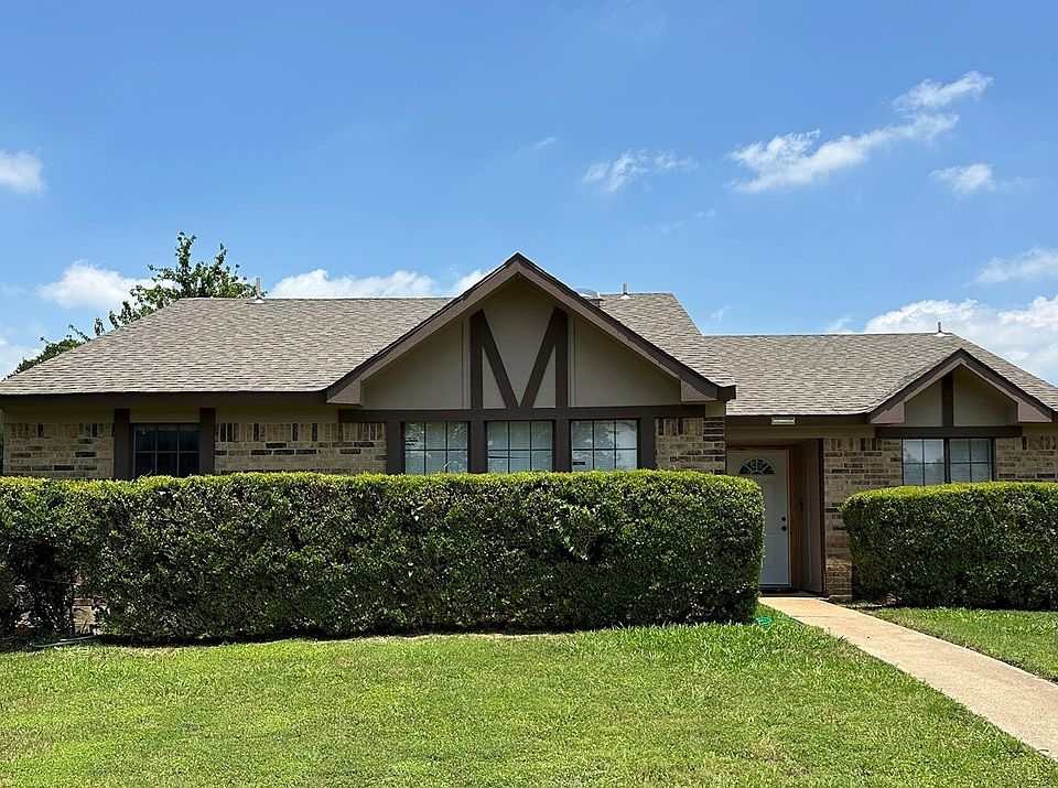 1st image of 1023 Meadow Run Dr