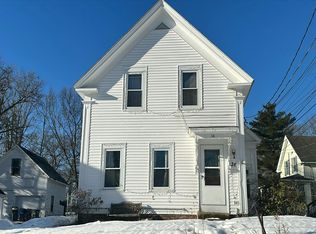 38 Cottage St, Leominster, MA 01453